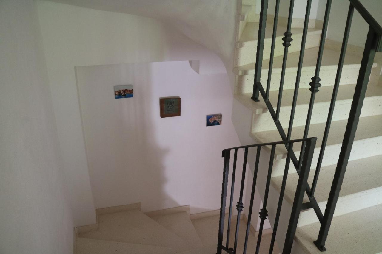 Studio Apartments&Rooms Lela Šipanska Luka Esterno foto