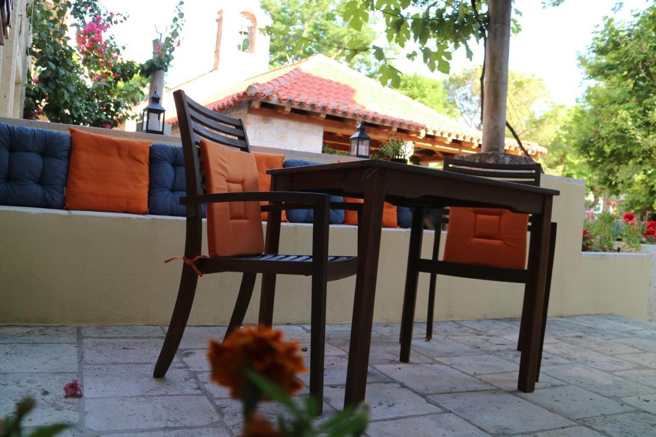 Studio Apartments&Rooms Lela Šipanska Luka Esterno foto