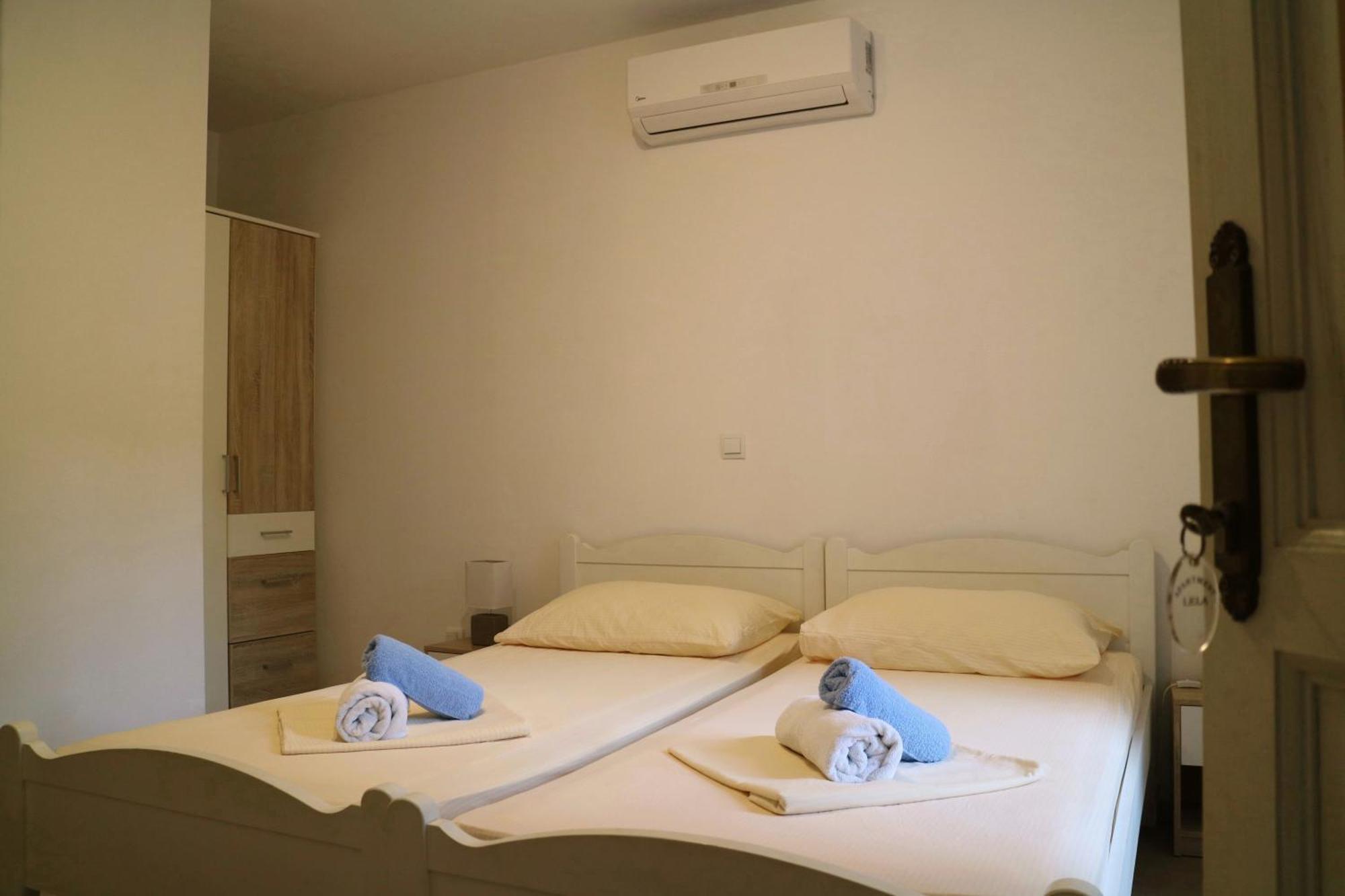 Studio Apartments&Rooms Lela Šipanska Luka Esterno foto